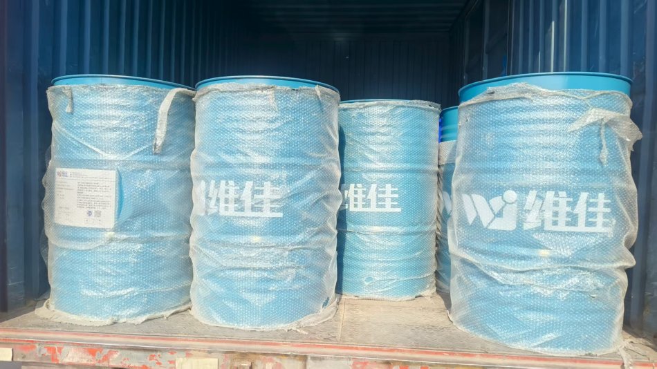 維佳食品級白油出貨.jpg 維佳食品級白油出貨.jpg