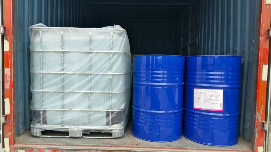 寶潔甘油和泰金甘油出貨實拍.jpg 寶潔甘油和泰金甘油出貨實拍.jpg