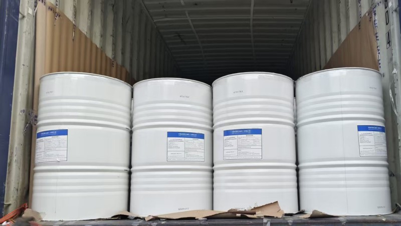 殼牌丙二醇到貨現(xiàn)場.jpg 殼牌丙二醇到貨現(xiàn)場.jpg